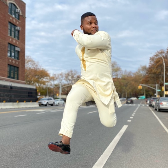 Meet your Posher, Temidayo - Picture 3 of 5